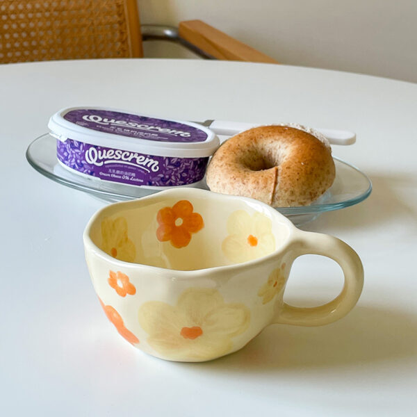 Korean-style Cute Milk Yellow Hand Pinch Mug Hand-painted Breakfast Mug - Image 4